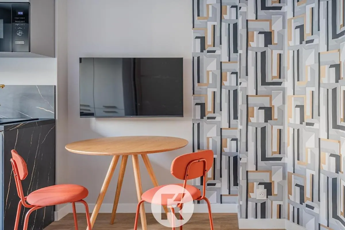 R'Apparts Latelier D'Exception S2 Grenoble France
